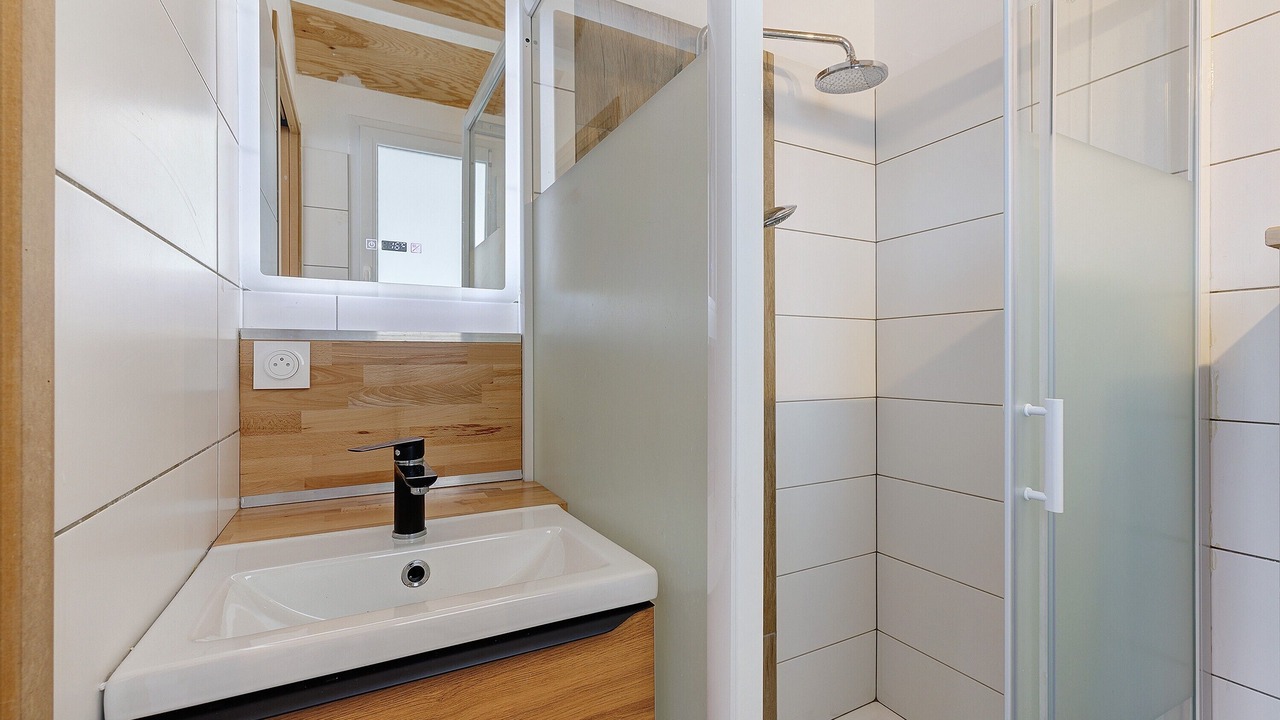 Photo of Bathroom in Barbatre