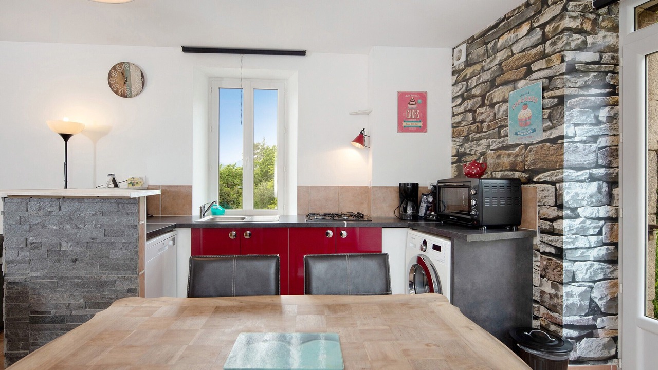 Photo of Kitchen in Saint-Jean-du-Gard