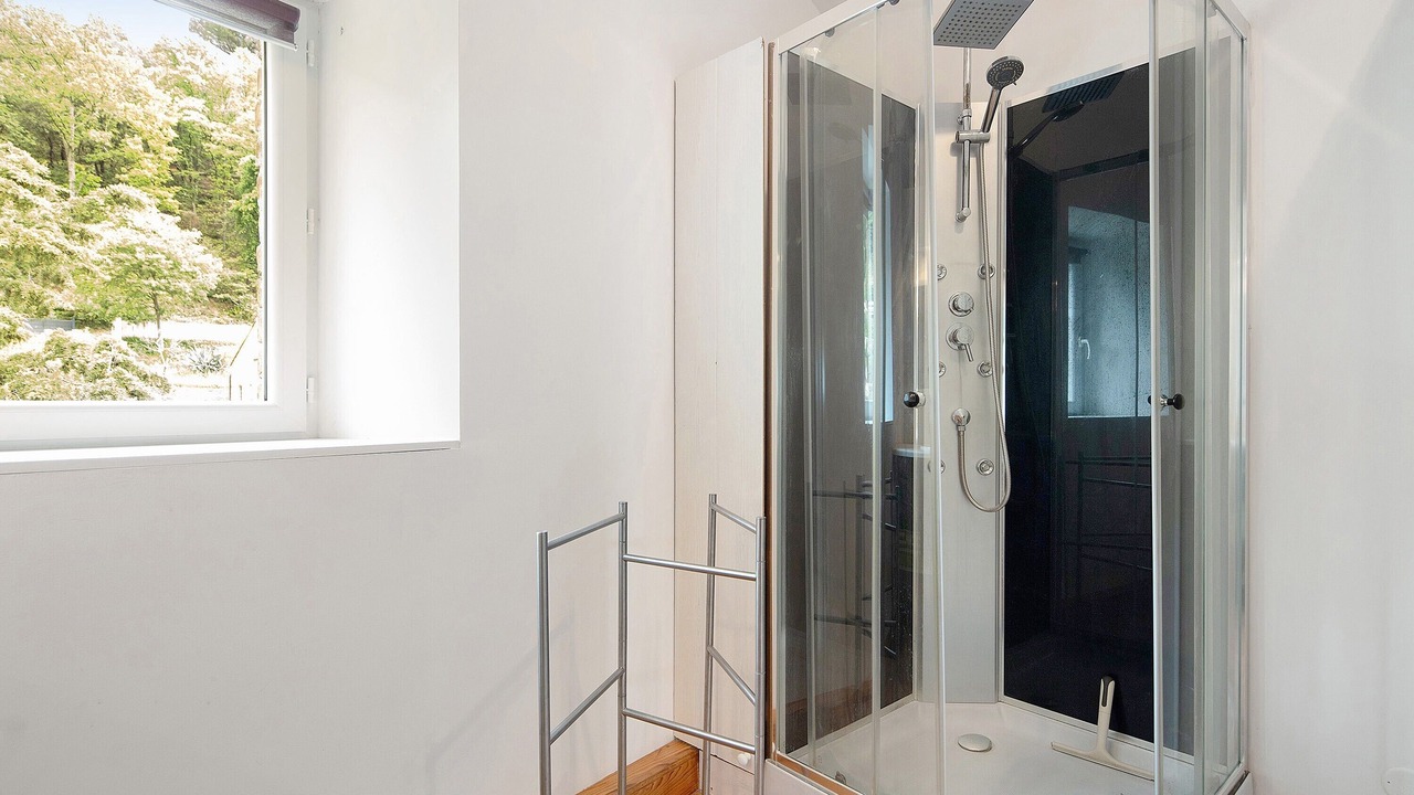 Photo of Bathroom in Saint-Jean-du-Gard