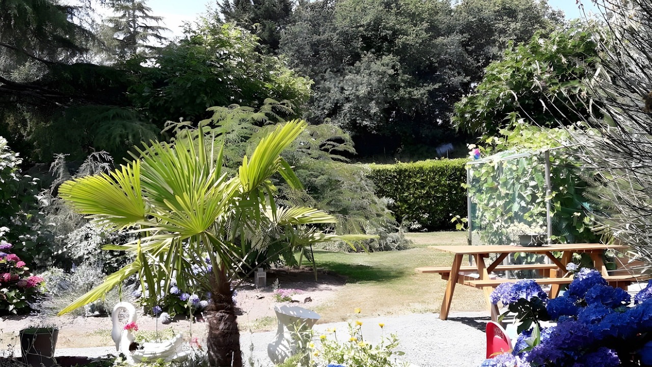 Photo of Outdoor in Apremont