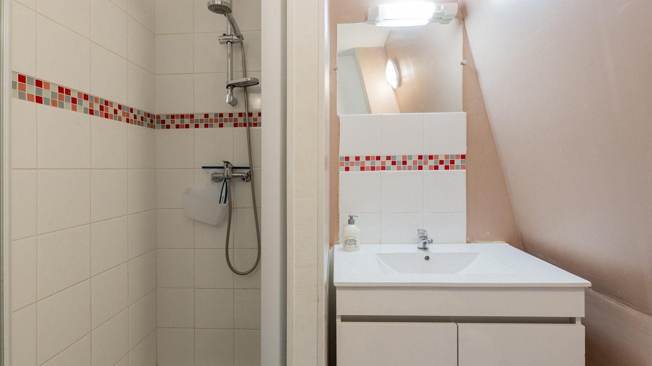 Photo of Bathroom in Saint-Blimont