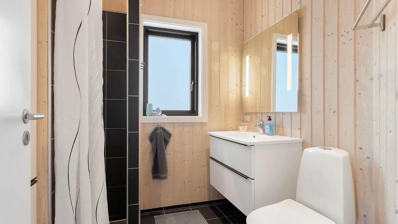 Photo of Bathroom in Hirtshals