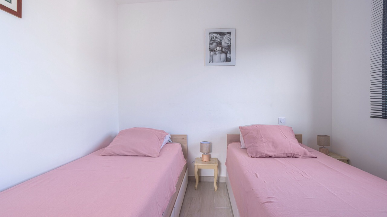 Photo of Bedroom in Laroque-des-Alberes