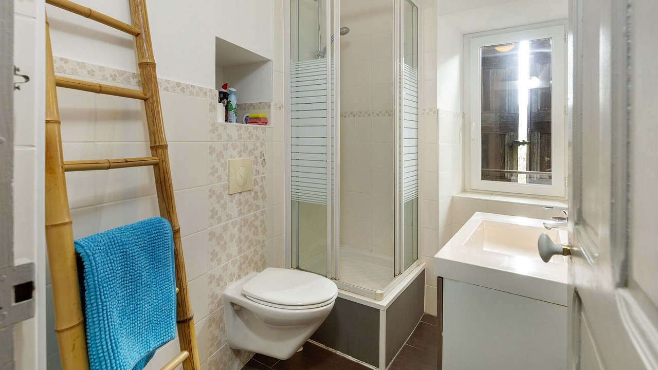 Photo of Bathroom in Saint-Jean-du-Gard