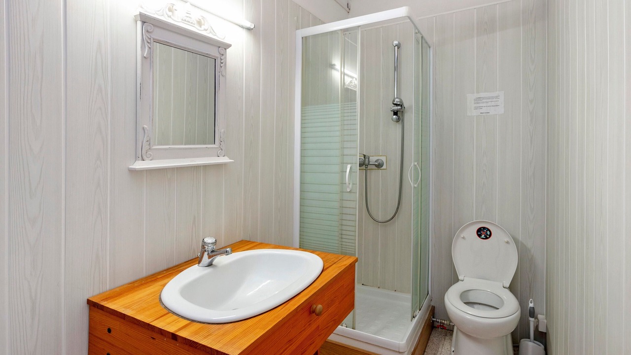 Photo of Bathroom in Saint-Jean-du-Gard