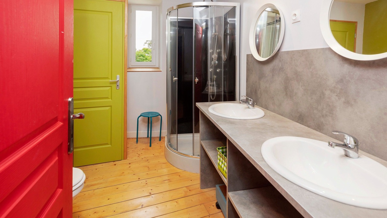 Photo of Bathroom in Saint-Jean-du-Gard