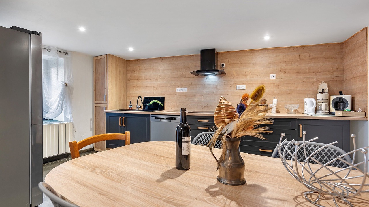 Photo of Kitchen in Campan