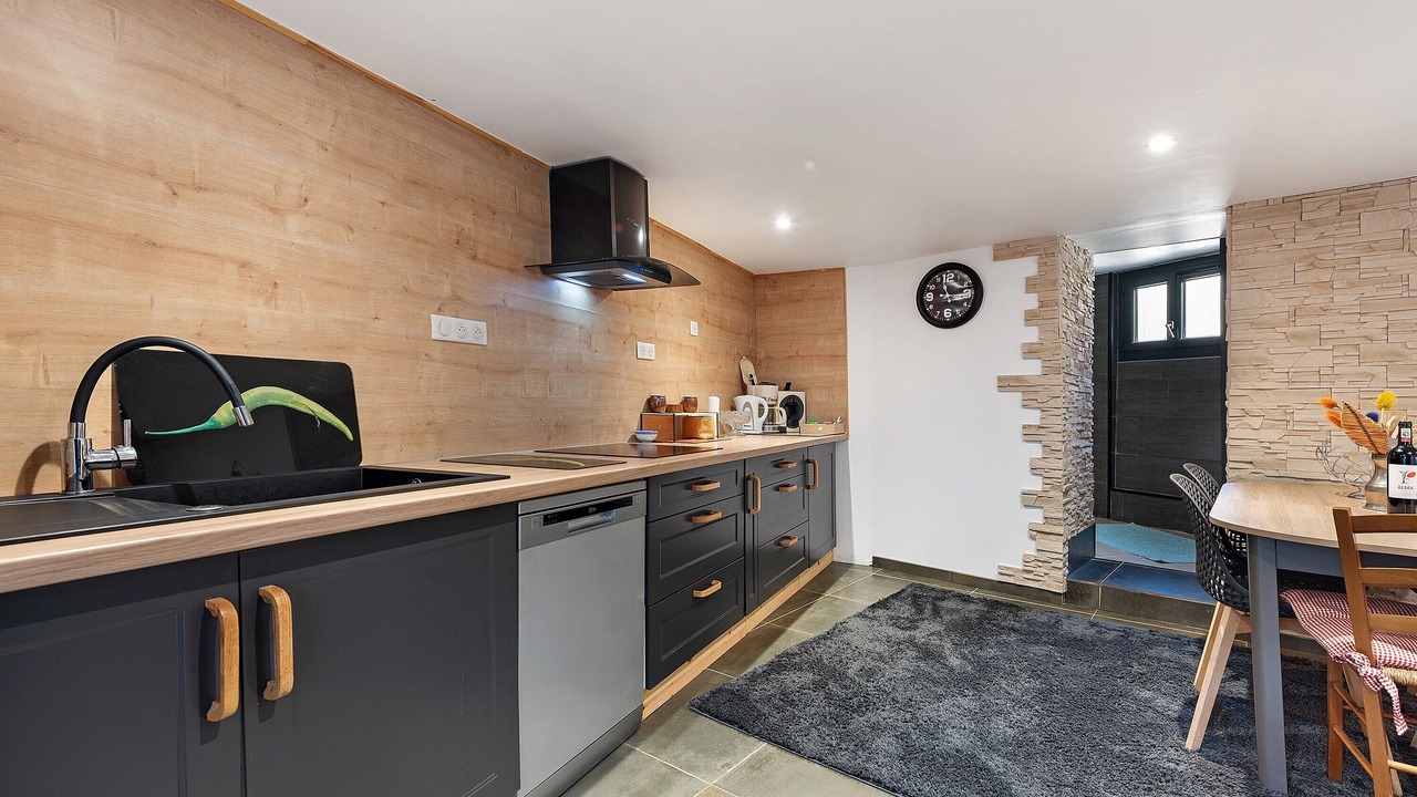 Photo of Kitchen in Campan