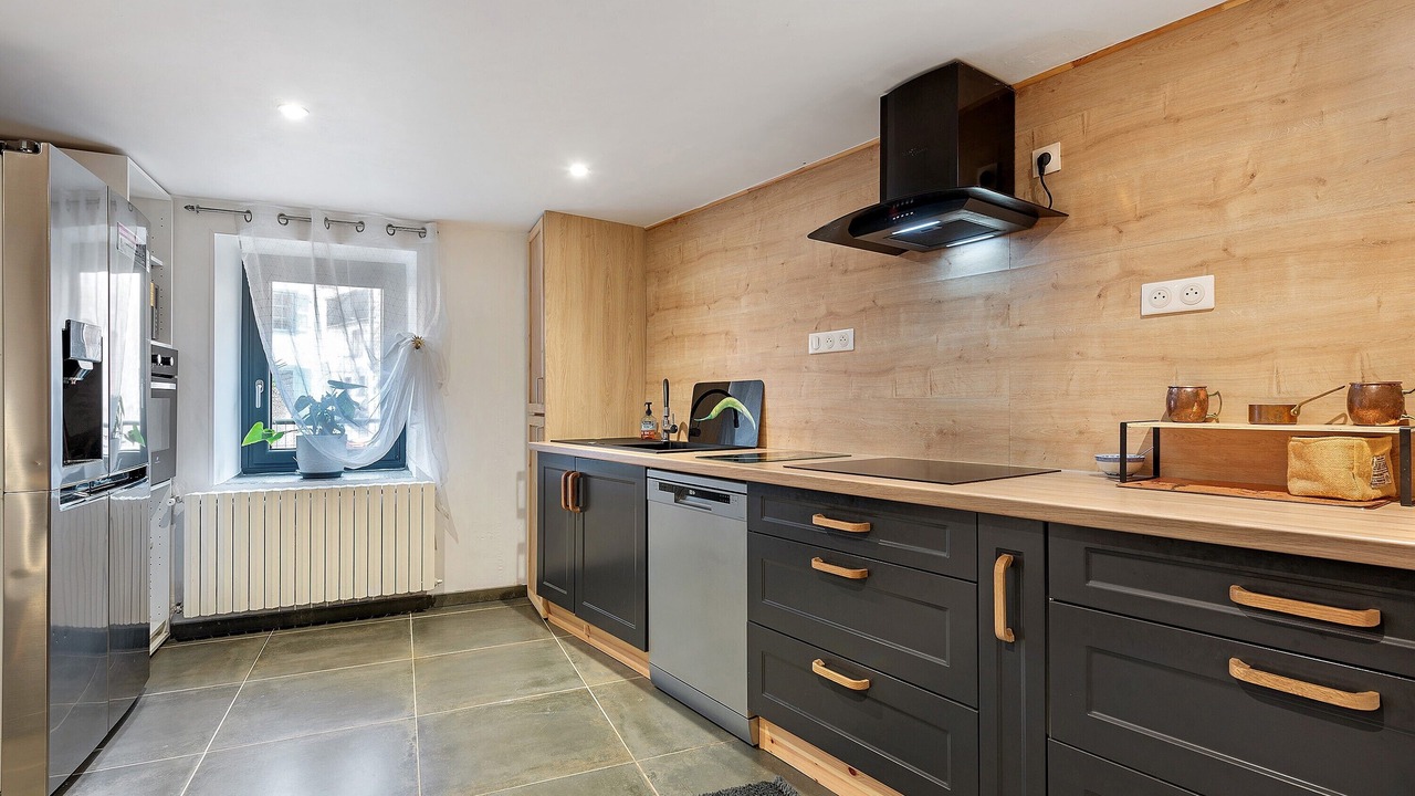 Photo of Kitchen in Campan