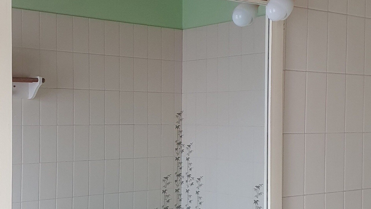 Photo of Bathroom in Courcon