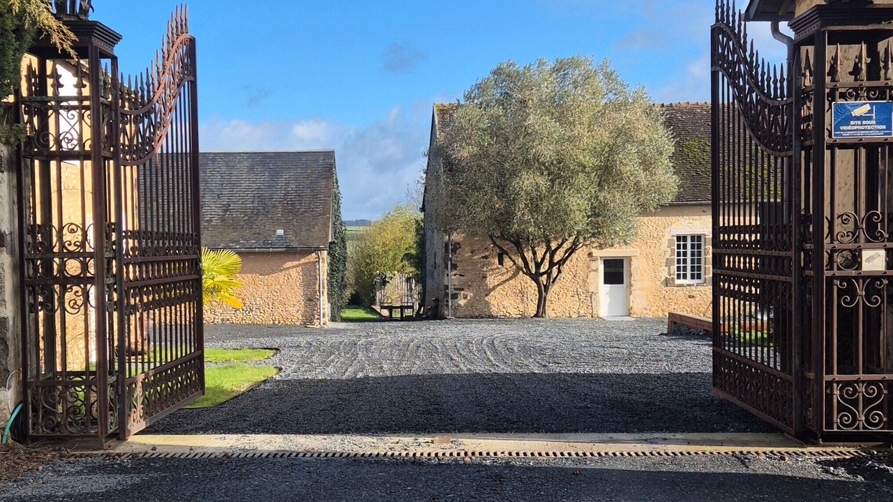 Photo of Outdoor in Crisse
