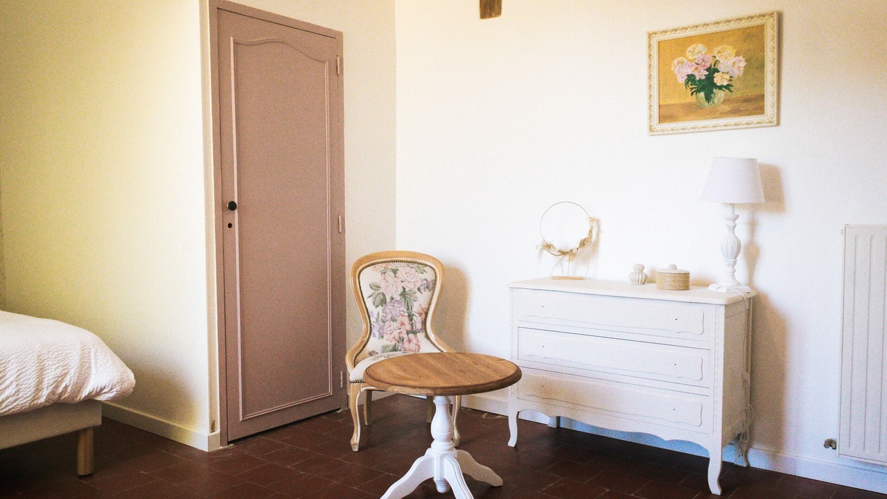 Photo of Bedroom in Crisse