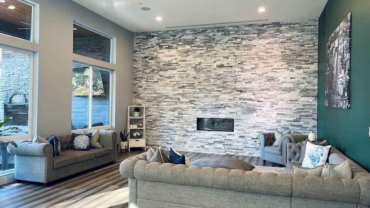 Photo of Livingroom in Auburn