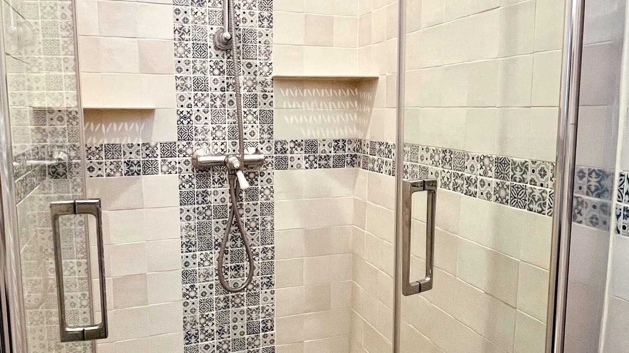 Photo of Bathroom in Montmartre