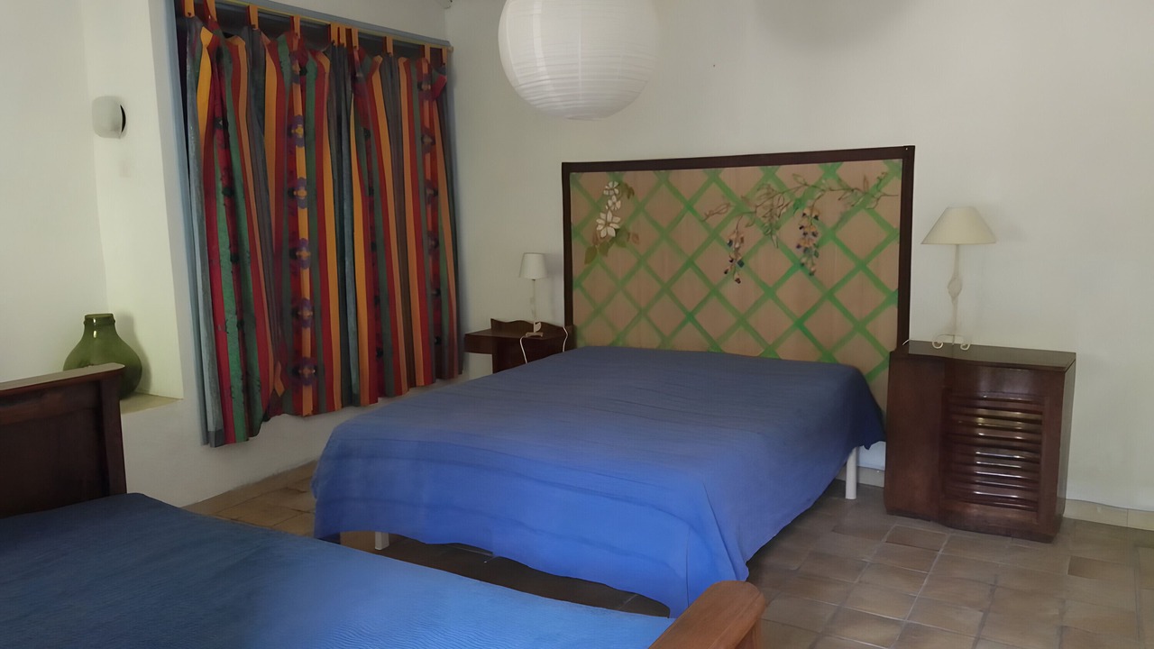 Photo of Bedroom in Corbes