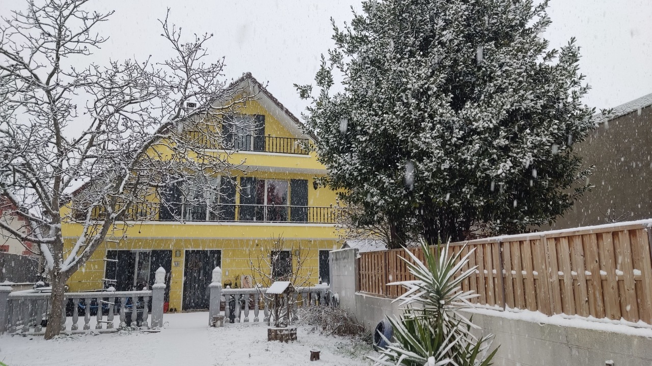 Photo of Outdoor in Colombes