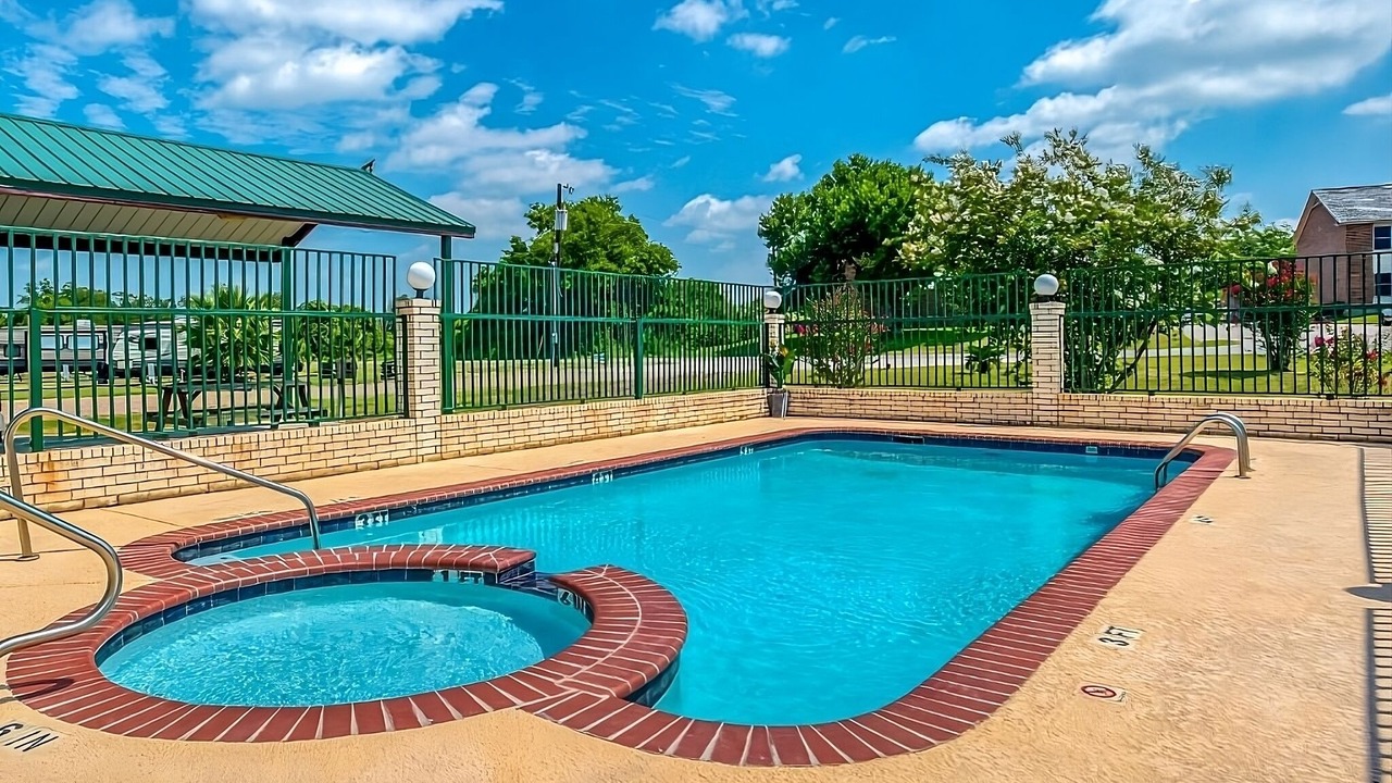 Photo of Outdoor in Sweet Home