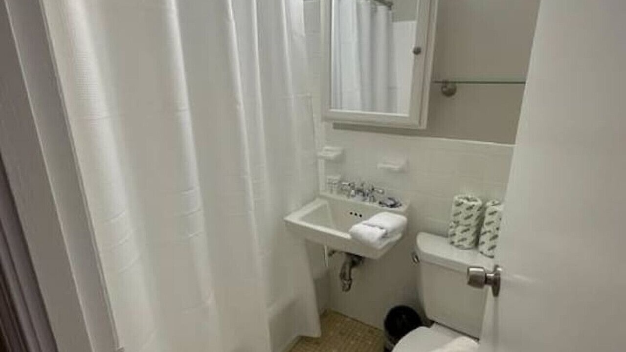 Photo of Bathroom in Prudential - St. Botolph