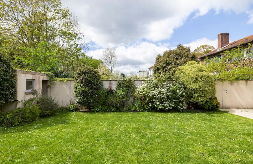 Photo of Outdoor in Le Chesnay