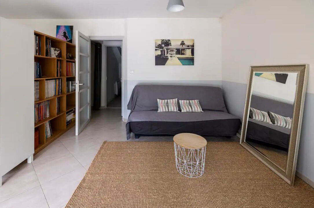 Photo of Livingroom in Le Chesnay