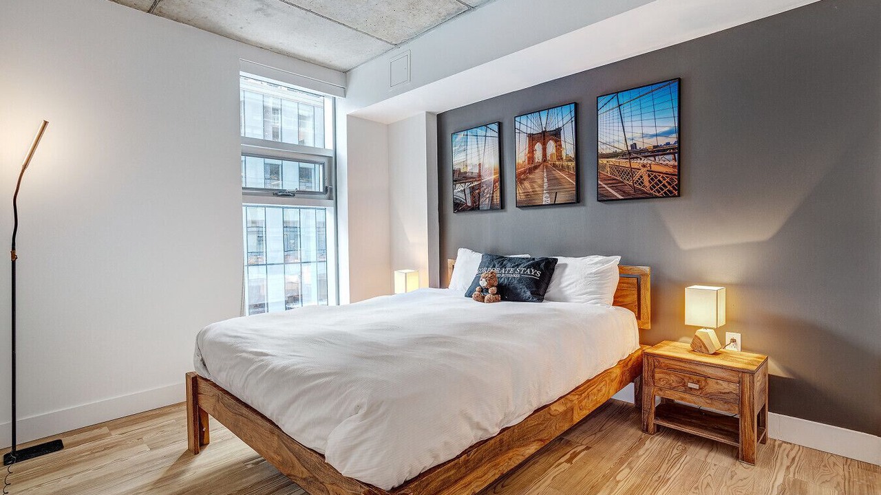 Photo of Bedroom in International District
