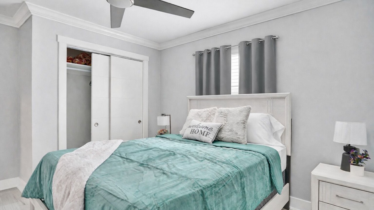 Photo of Bedroom in Deerfield Beach