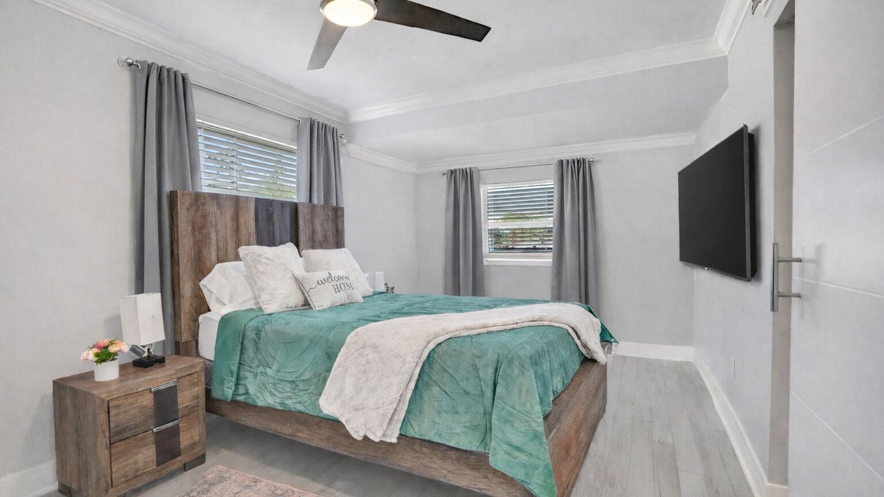 Photo of Bedroom in Deerfield Beach