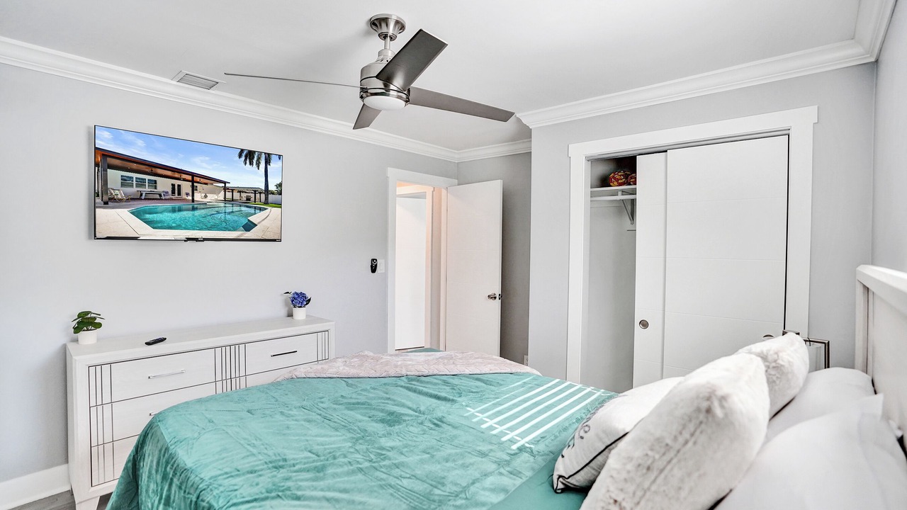 Photo of Bedroom in Deerfield Beach