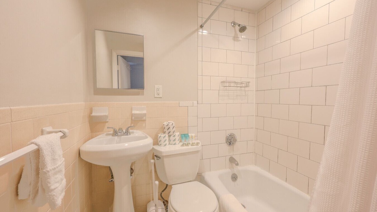 Photo of Bathroom in Prudential - St. Botolph