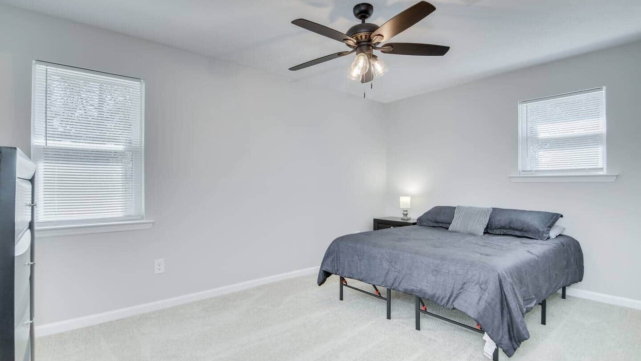Photo of Bedroom in Peach Orchard