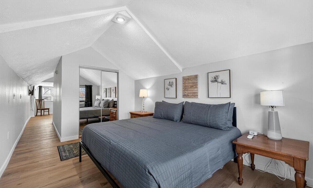 Photo of Bedroom in Belleville