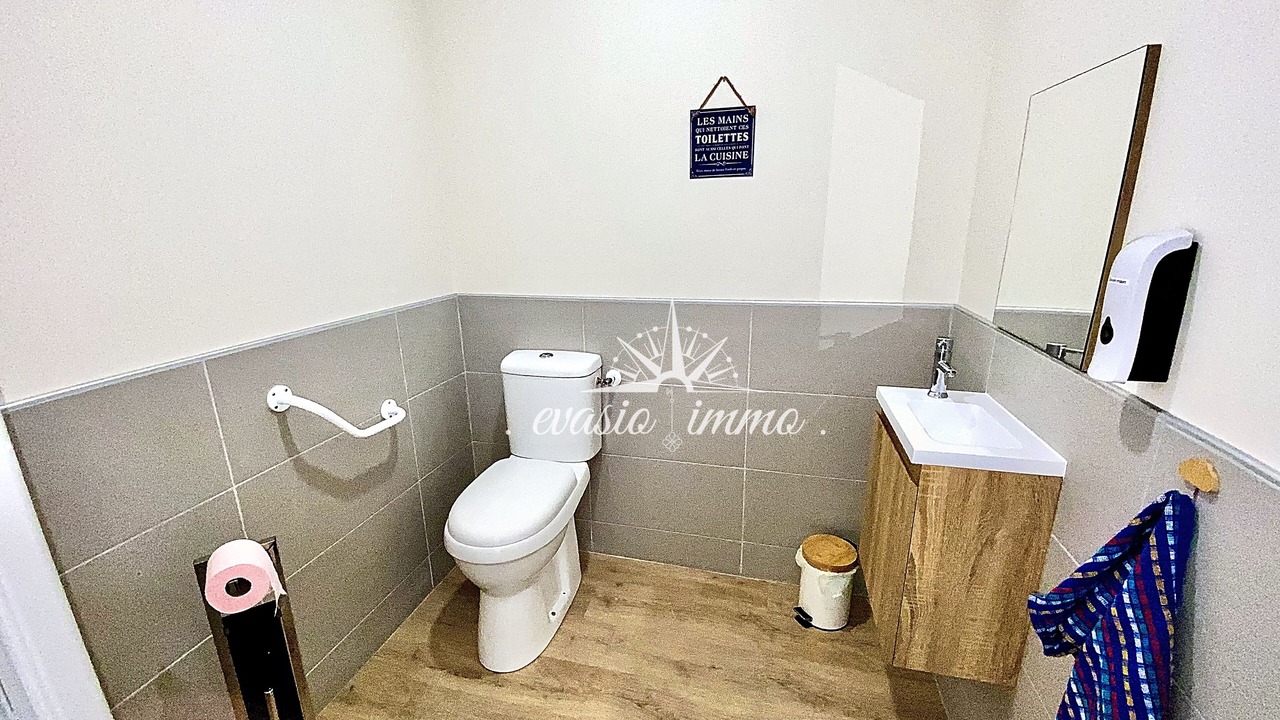 Photo of Bathroom in Villefranche-de-Panat