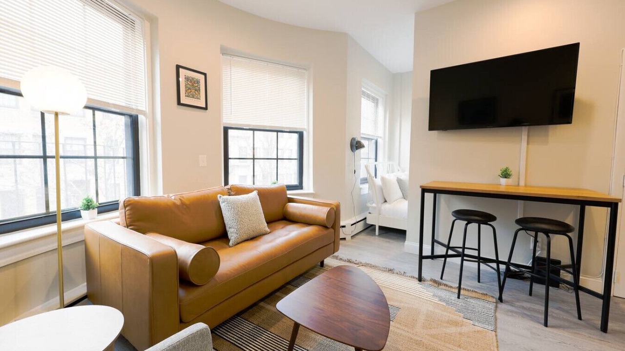 Photo of Livingroom in Prudential - St. Botolph