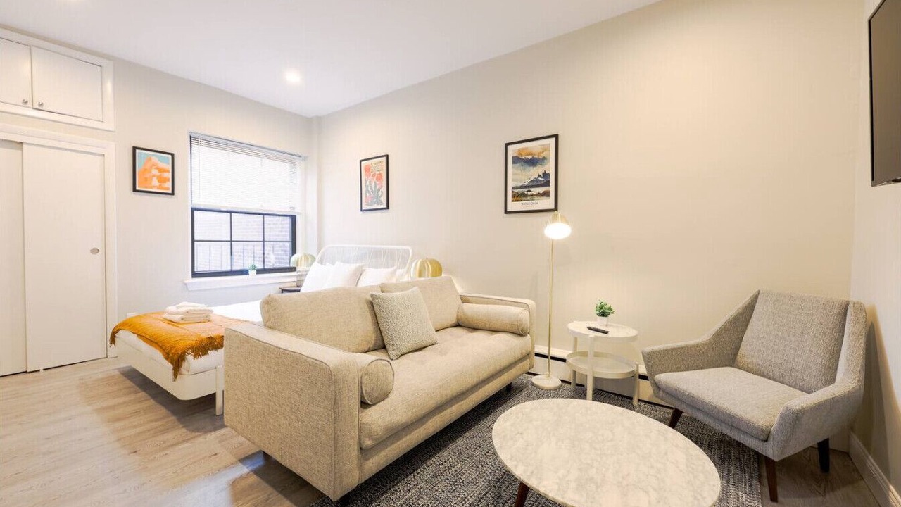 Photo of Livingroom in Prudential - St. Botolph