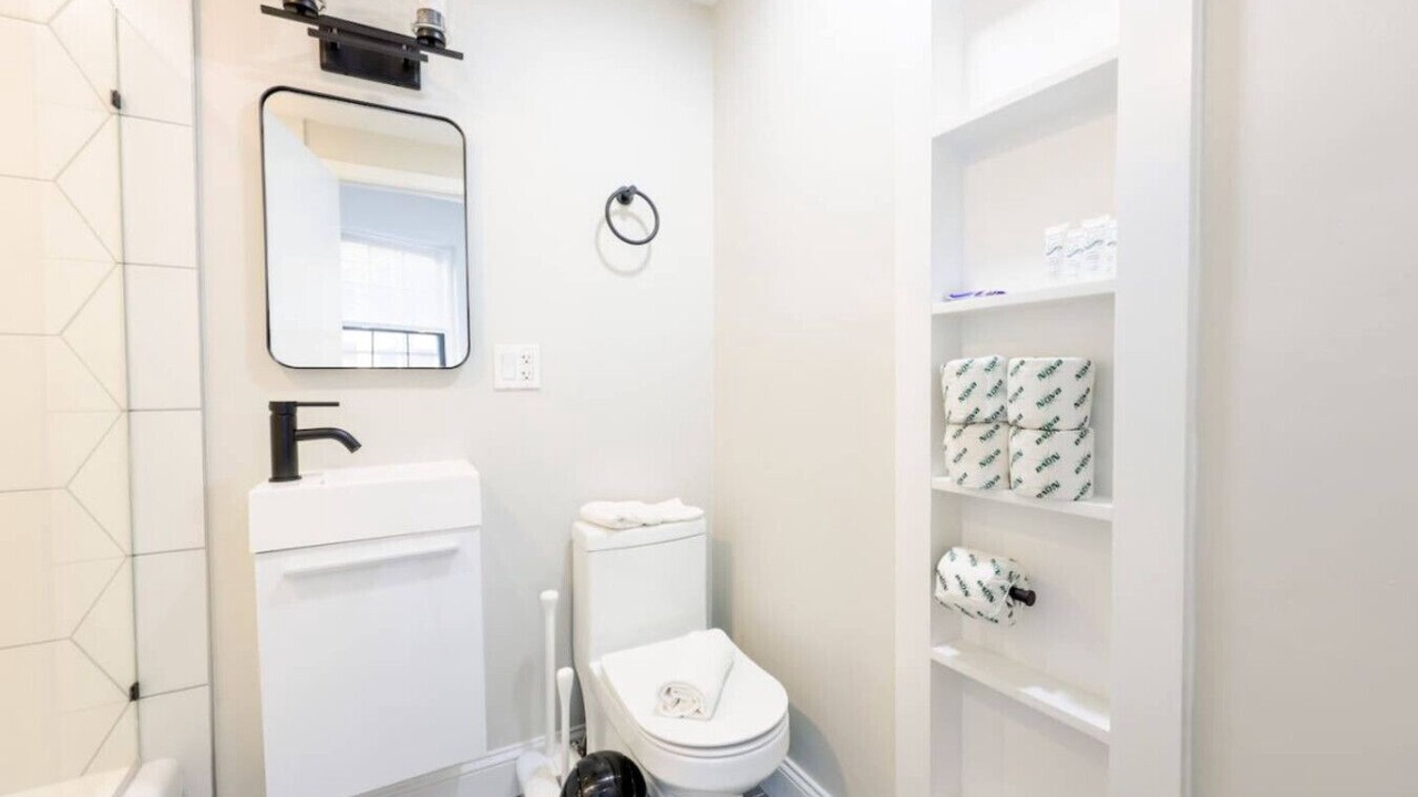 Photo of Bathroom in Prudential - St. Botolph