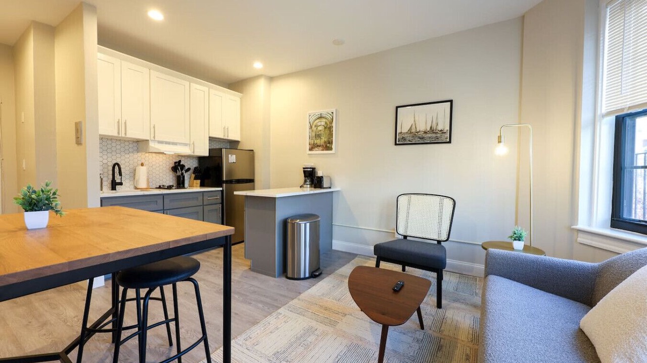 Photo of Livingroom in Prudential - St. Botolph