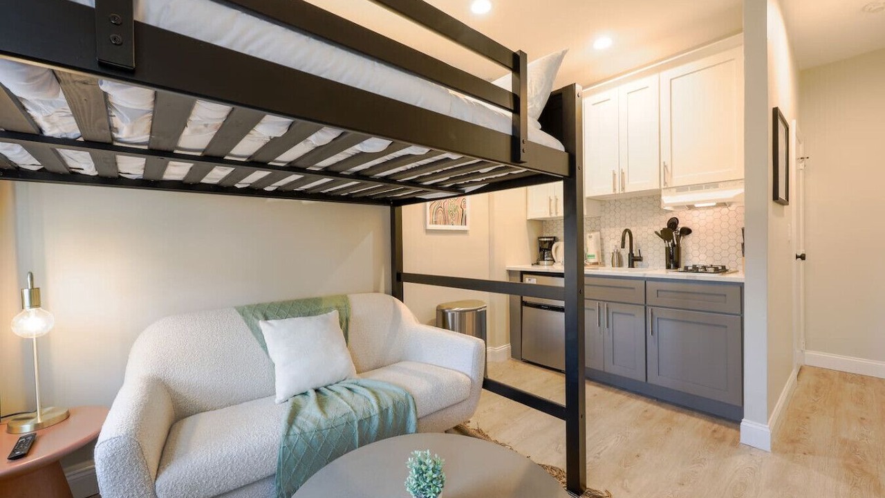 Photo of Livingroom in Prudential - St. Botolph