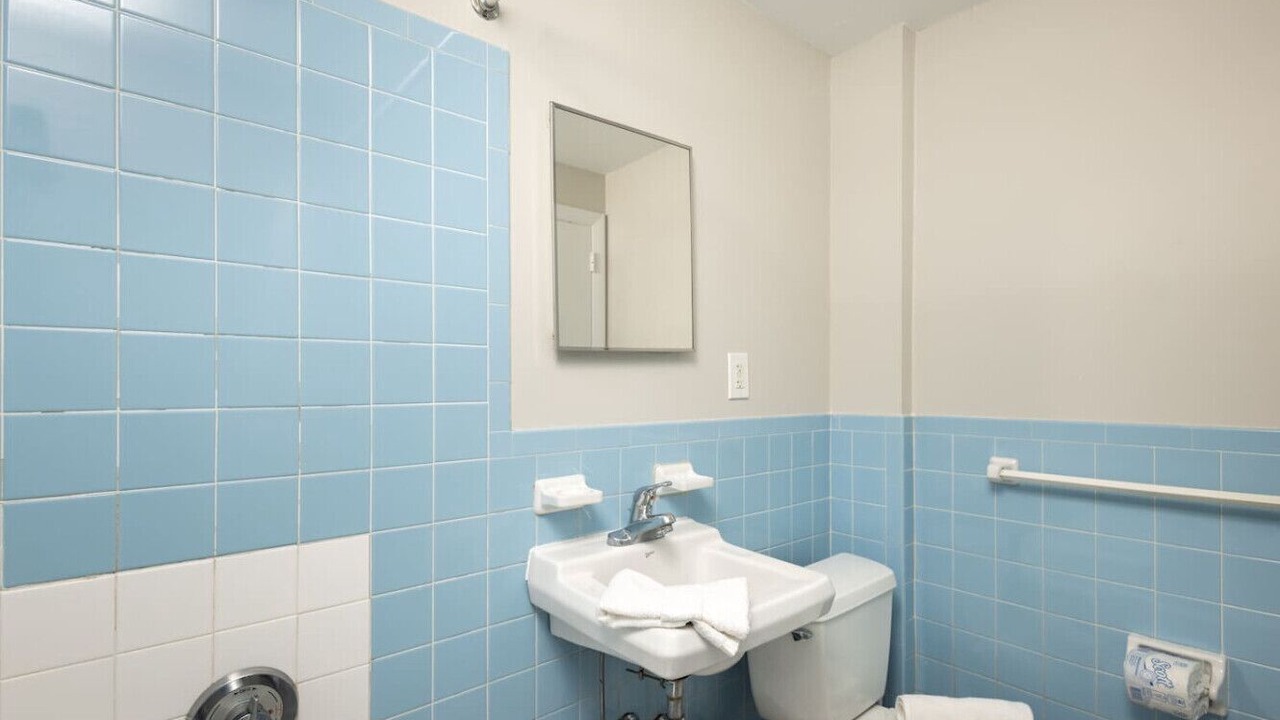 Photo of Bathroom in Prudential - St. Botolph