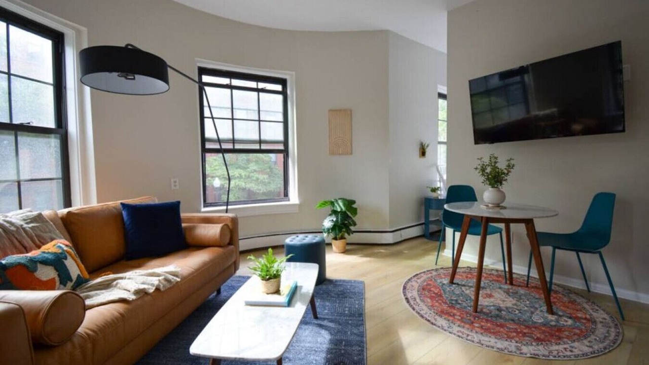 Photo of Livingroom in Prudential - St. Botolph