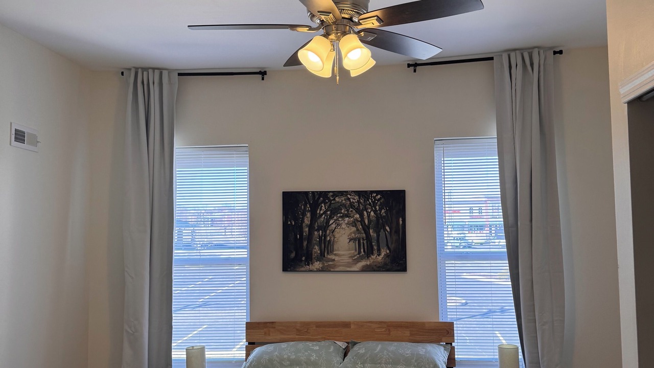 Photo of Bedroom in Lafayette Square