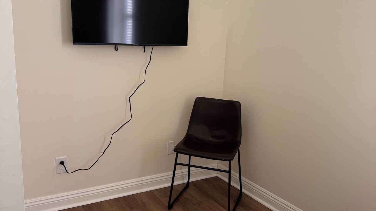 Photo of Bedroom in Lafayette Square