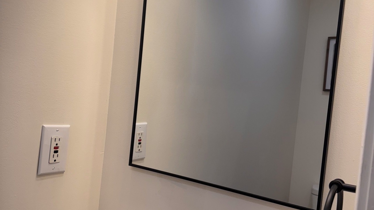 Photo of Bathroom in Lafayette Square