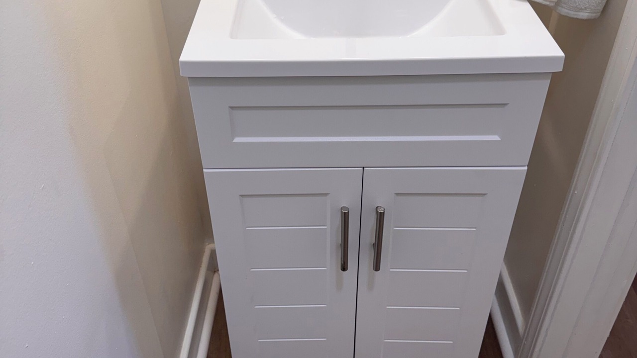 Photo of Bathroom in Lafayette Square