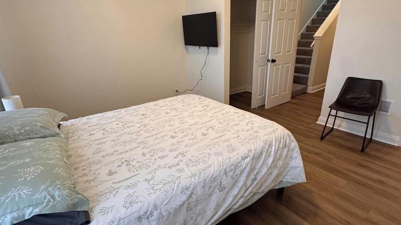 Photo of Bedroom in Lafayette Square
