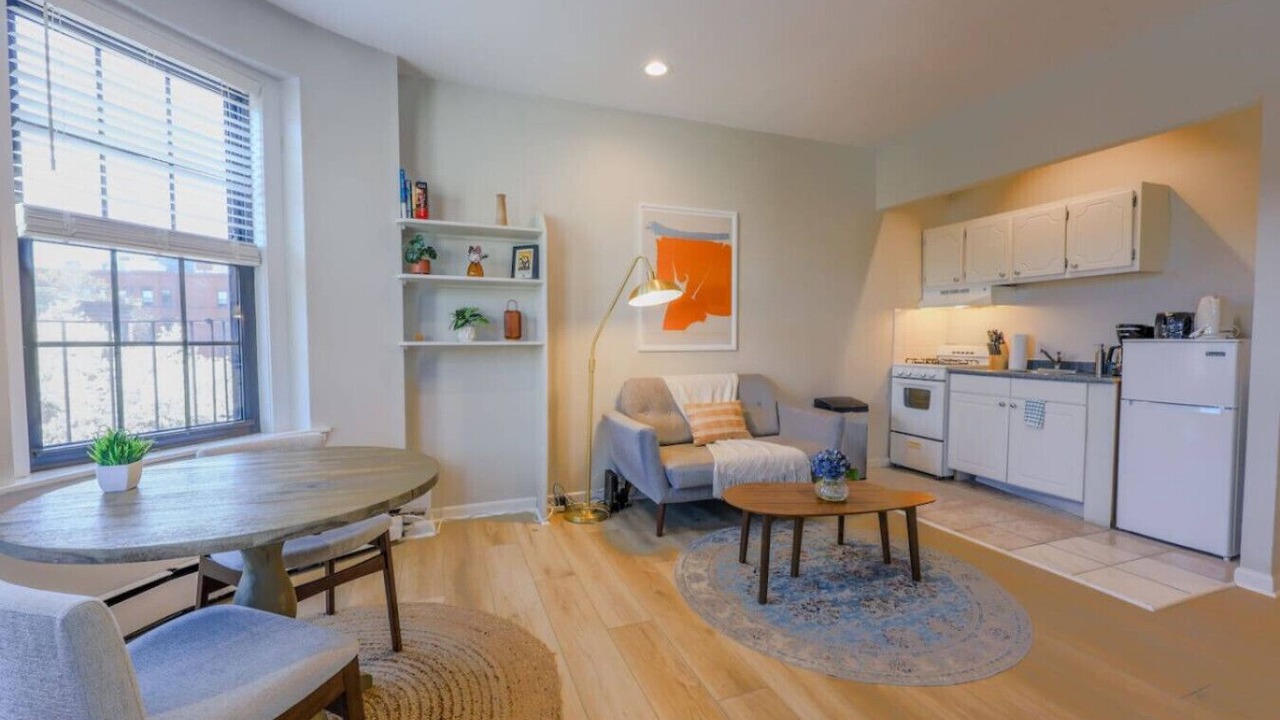 Photo of Livingroom in Prudential - St. Botolph
