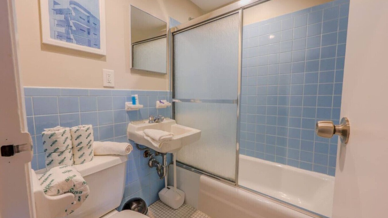 Photo of Bathroom in Prudential - St. Botolph