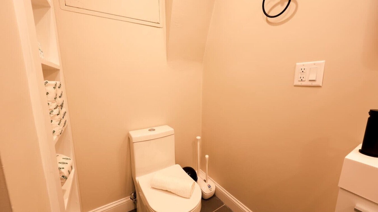 Photo of Bathroom in Prudential - St. Botolph