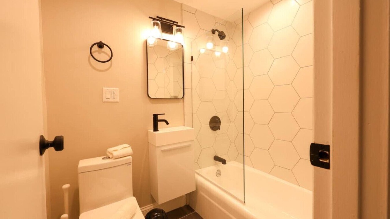 Photo of Bathroom in Prudential - St. Botolph