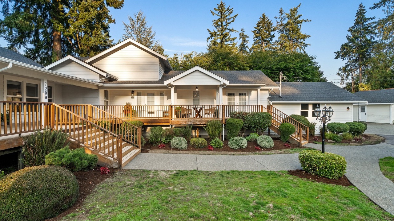 Photo of Outdoor in Lakewood