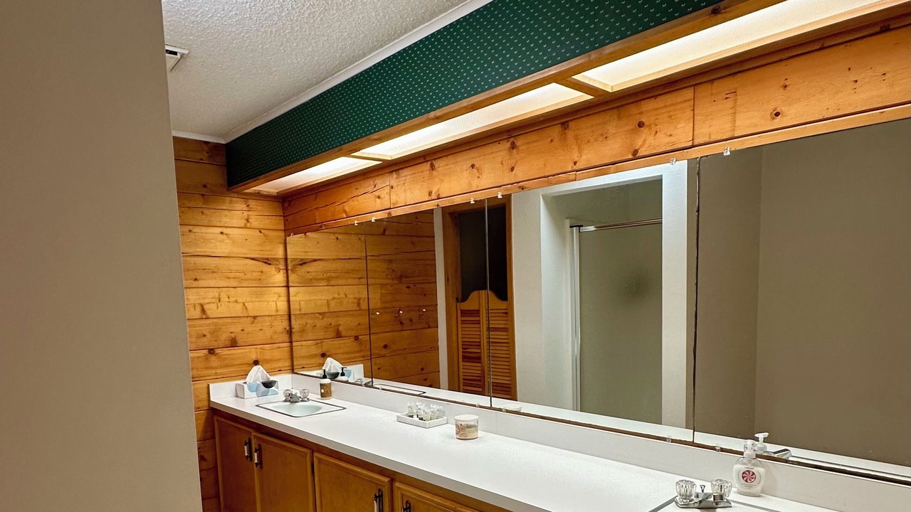 Photo of Bathroom in Lafayette County